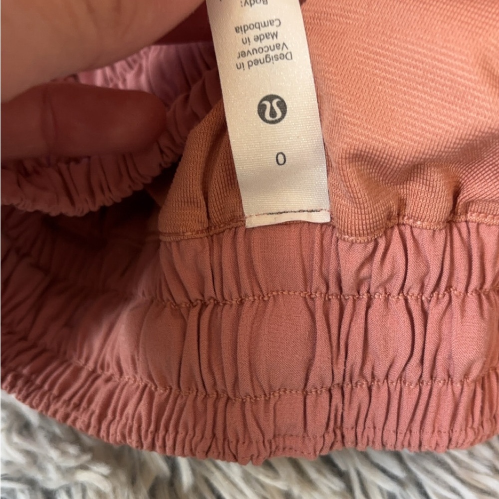 Lululemon size 0 shorts peach